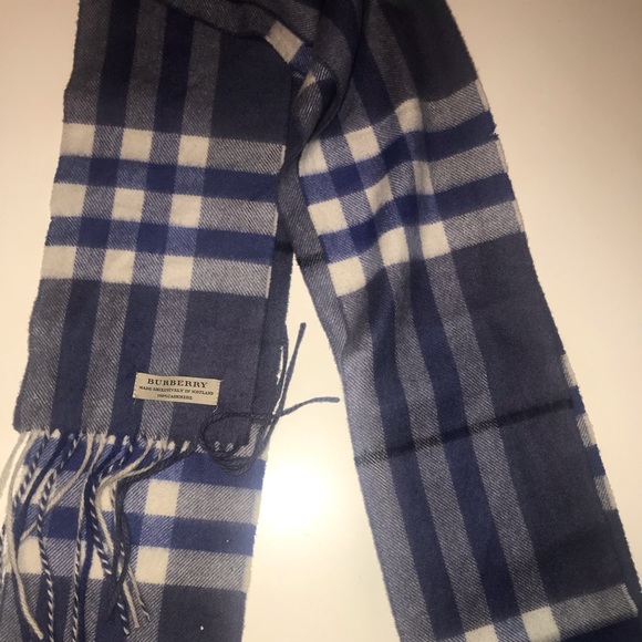 Blue Cashmere Burberry Scarf - Picture 2 of 5